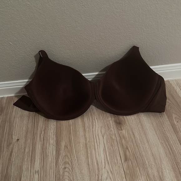 SKIMS Fits Everybody T-Shirt Demi Bra size 42DDD - Picture 4 of 5